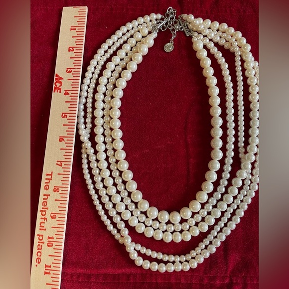 Graziano Faux Pearl Bib Necklace OS - Picture 7 of 9